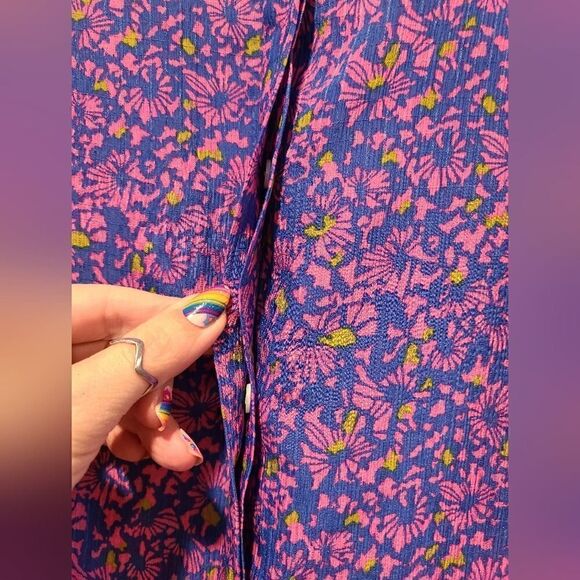 Tanya Taylor Fuchsia Floral Printed 100٪ Silk Hidden Button Front Blouse | 10 - Picture 8 of 12